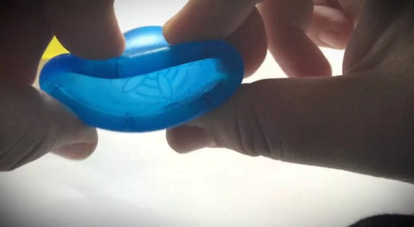 How To Fold A Menstrual Cup: The ‘C’ or ‘U’ Menstrual Cup Fold